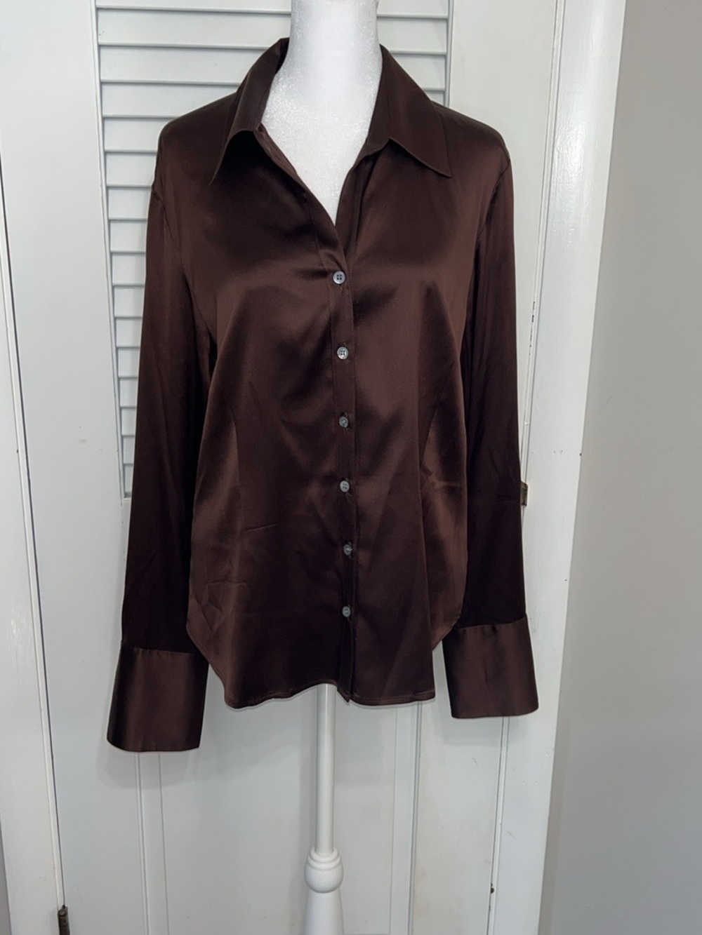 Valerie Stevens Chocolate Brown Silk Button Down Blouse Size L - Picture 3 of 9
